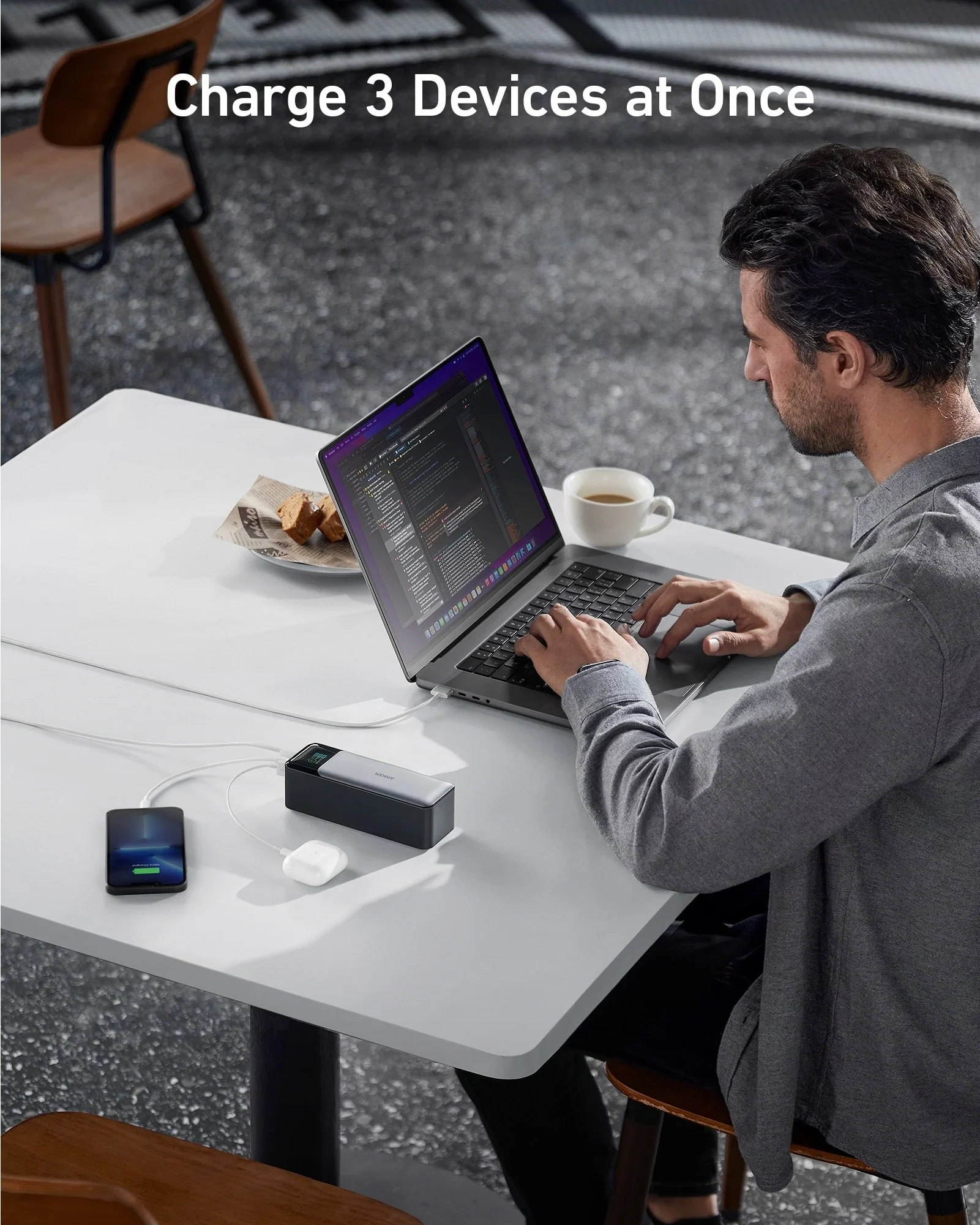 Anker - 737 Power Bank (PowerCore 24K)