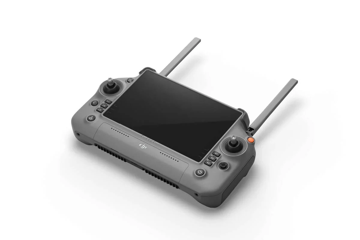 db83c84403158e110ffce4f2b2c0b18e@large DJI RC Plus 2