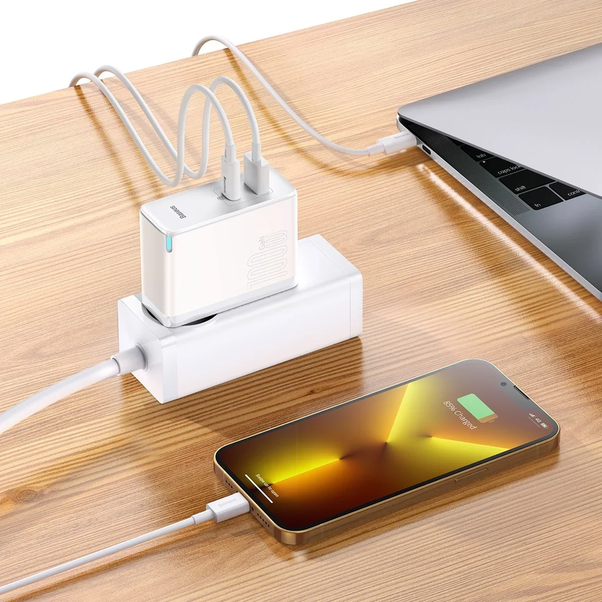 Baseus GaN5 Pro Type-C/USB 100W (valge)