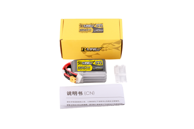 Tattu R-Line 4S 850mAh 150C Aku (XT30)