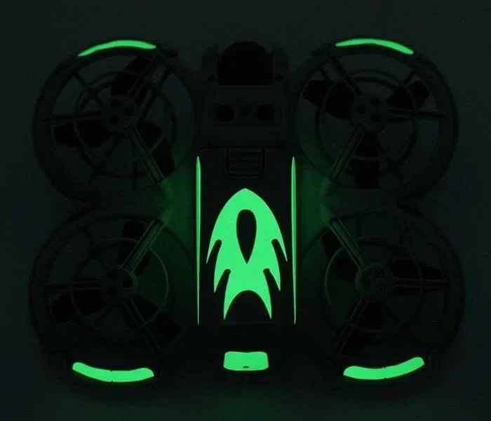 Öine fluorestseeruv kleebis DJI NEO-le
